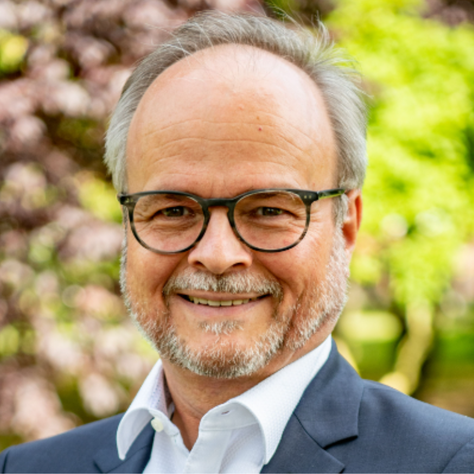 Achim Hennemann 960x960